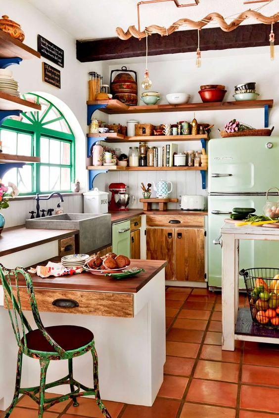 Cute And Simple Farmhouse Kitchen