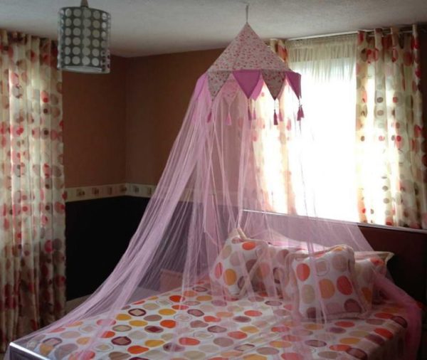 Diy Canopy Bed Idea