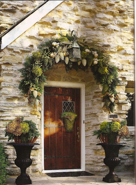 pine-cone-arch wreath Front door decor