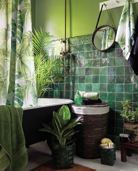 Jungle Inspired Green bathroom idea