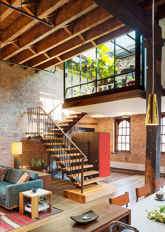loft with a mezzanine courtyard and a new green roof terrace